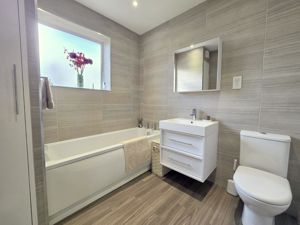 Photo 26- click for photo gallery